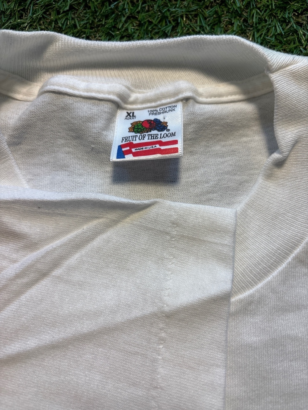 90s single stitch t- shirt